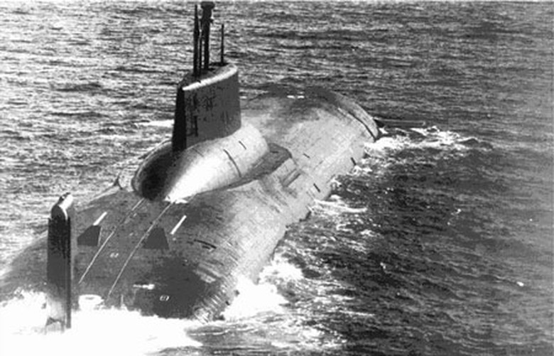 Akula l&agrave; một trong những lớp t&agrave;u ngầm hạt nh&acirc;n tấn c&ocirc;ng thuộc v&agrave;o h&agrave;ng đắt đỏ v&agrave; khổng lồ của thế giới.