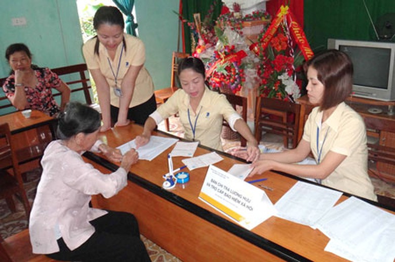 Nhiều &yacute; kiến đề nghị giữ nguy&ecirc;n c&aacute;ch t&iacute;nh lương hưu như hiện nay