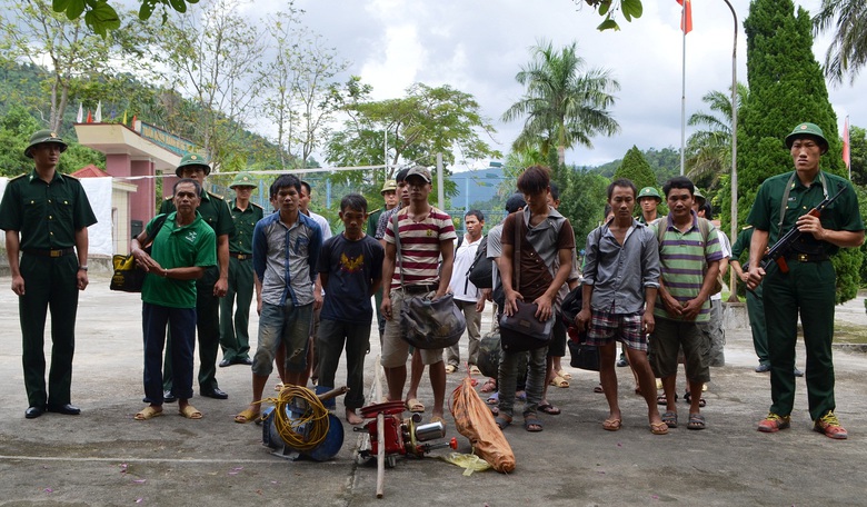 C&aacute;c đối tượng tại cơ quan chức năng