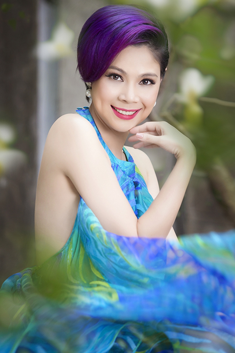 Thanh Thảo vừa thực hiện loạt ảnh mới rất quyến rũ, sexy nh&acirc;n dịp ra mắt bộ album mới Gọi t&ecirc;n bốn m&ugrave;a. 