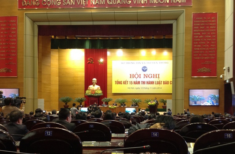 Nhiều đề xuất đổi mới c&aacute;c quy định đối với b&aacute;o ch&iacute; được đưa ra tại Hội nghị Tổng kết 15 năm thi h&agrave;nh Luật B&aacute;o ch&iacute; s&aacute;ng 12/11