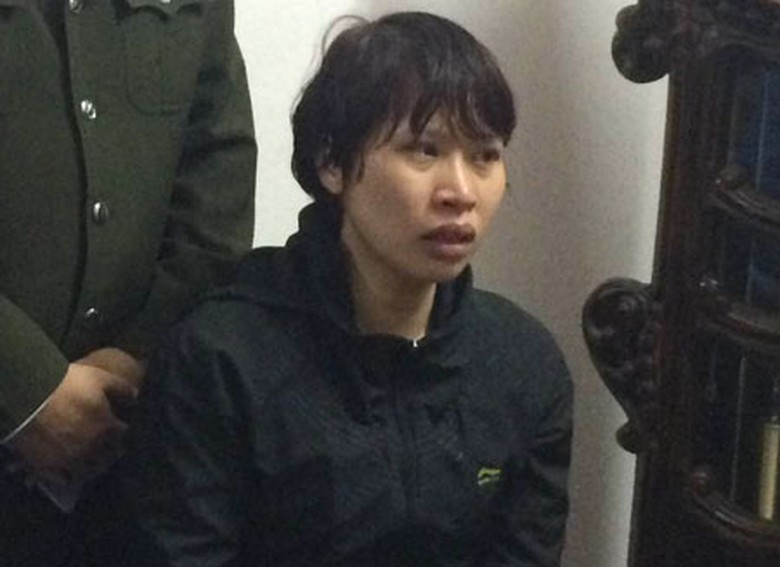 Chị L&ecirc; Thị Ngọc H&agrave;, vợ nạn nh&acirc;n Nguyễn Như Ngọc. Ảnh: Thanh B&igrave;nh