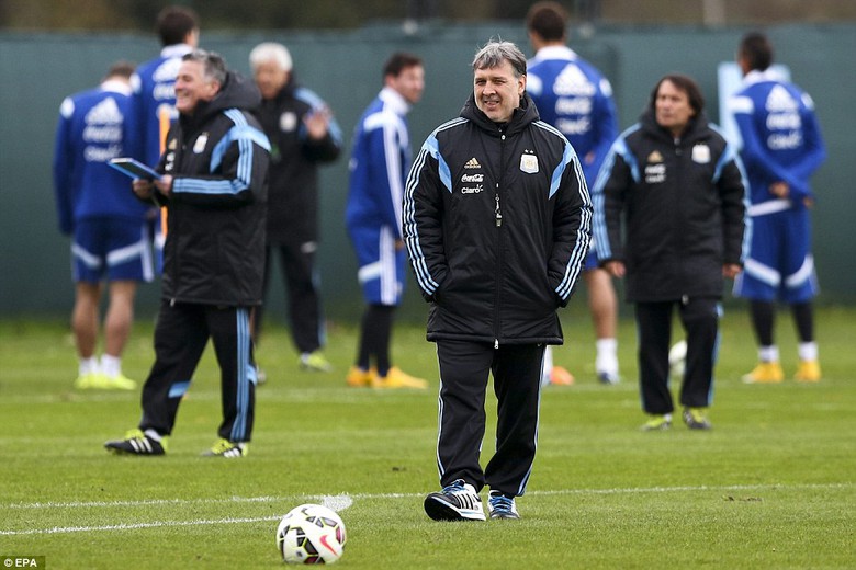 HLV Martino đang g&acirc;y ấn tượng khi dẫn dắt Albiceleste thi đấu kh&aacute; th&agrave;nh c&ocirc;ng