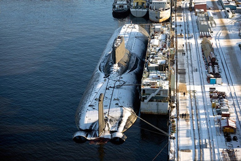 C&aacute;c t&agrave;u ngầm hạt nh&acirc;n tấn c&ocirc;ng thế hệ mới nhất v&agrave; t&agrave;u ngầm t&ecirc;n lửa đạn đạo mới nhất đang được chế tạo tại xưởng đ&oacute;ng t&agrave;u n&agrave;y