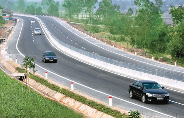 Dự &aacute;n đầu tư n&acirc;ng cấp, mở rộng QL1 đoạn Nam cầu Bến Thủy - tuyến tr&aacute;nh TP H&agrave; Tĩnh được đầu tư theo h&igrave;nh thức BOTẢnh: Cienco 4