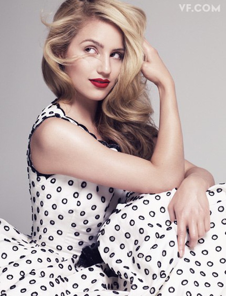 Hiện Dianna Agron đang độc th&acirc;n sau khi chia tay nam diễn vi&ecirc;n Thomas Cocquerel v&agrave;o đầu th&aacute;ng 12 sau 9 th&aacute;ng hẹn h&ograve;.