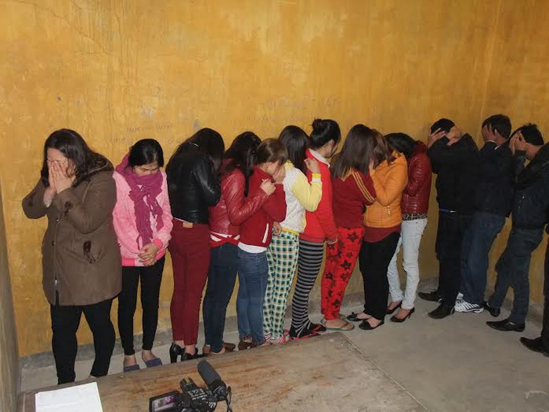 C&aacute;c đối tượng bị lực lượng chức năng bắt giữ