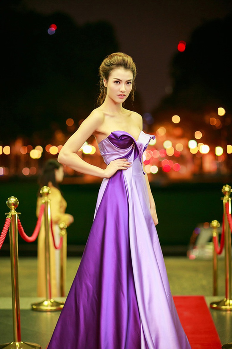  Trước đ&acirc;y, Hồng Quế vốn được biết đến với th&acirc;n h&igrave;nh hơi đầy đặn. 