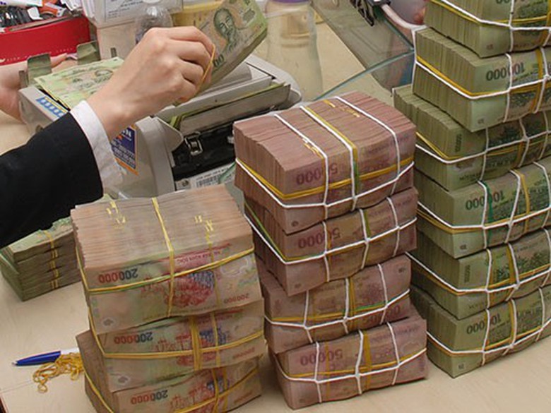 Dự b&aacute;o thưởng Tết năm nay của c&aacute;c doanh nghiệp sẽ kh&ocirc;ng cao hơn Tết năm ngo&aacute;i.