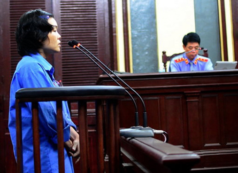 Bị c&aacute;o Huyền Như tại phi&ecirc;n xử s&aacute;ng 25/12