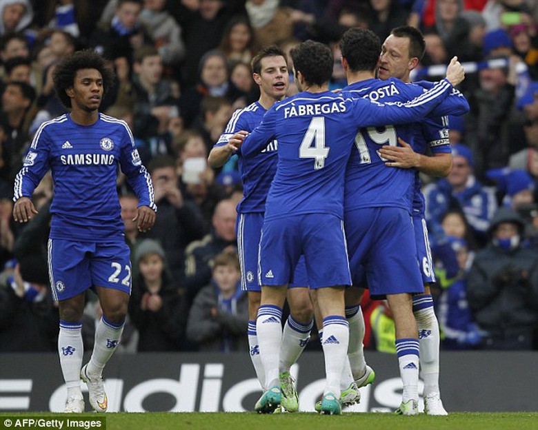 Chelsea đ&aacute;nh bại West Ham để giữ vững ng&ocirc;i đầu bảng