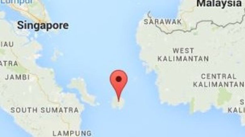 Belitung l&agrave; một h&ograve;n đảo ở bờ biển ph&iacute;a đ&ocirc;ng của đảo Sumatra, Indonesia trong T&iacute;n dụng biển Java:. Google Maps