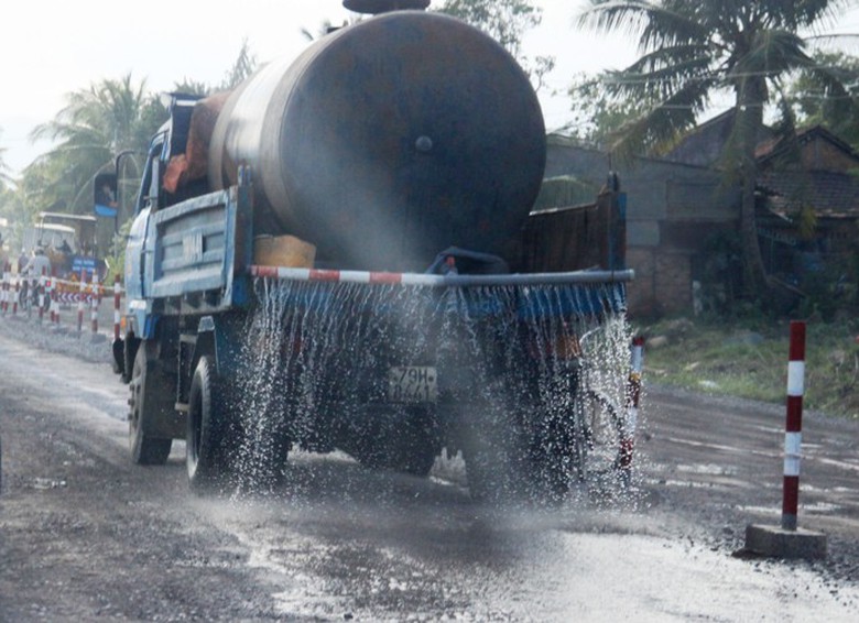 Thứ trưởng Thể chỉ đạo khẩn 11 giải ph&aacute;p cần l&agrave;m ngay để đẩy nhanh tiến độ, chất lượng v&agrave; đảm bảo ATGT, m&ocirc;i trường cho to&agrave;n dự &aacute;n
