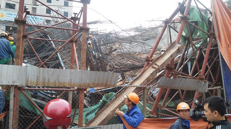 Hiện trường vụ sập ng&agrave;y 28/12