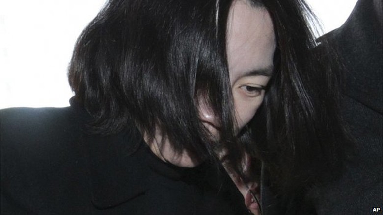 Khi ph&oacute;ng vi&ecirc;n hỏi, b&agrave; Cho chỉ n&oacute;i t&ocirc;i xin lỗi