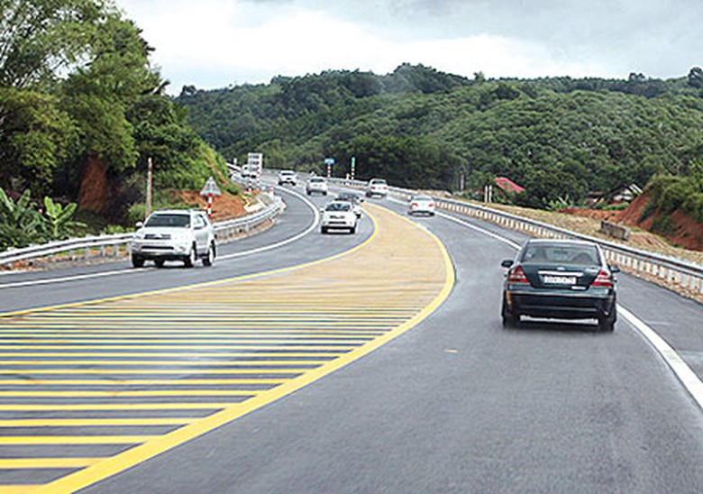 Cao tốc Nội B&agrave;i - L&agrave;o Cai