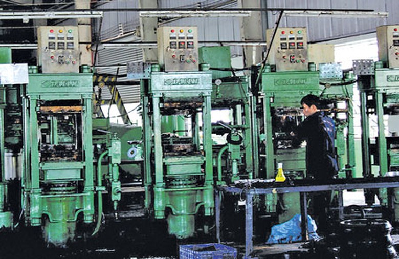 D&acirc;y chuyền sản xuất gối cầu, khe co gi&atilde;n hiện đại của BRC