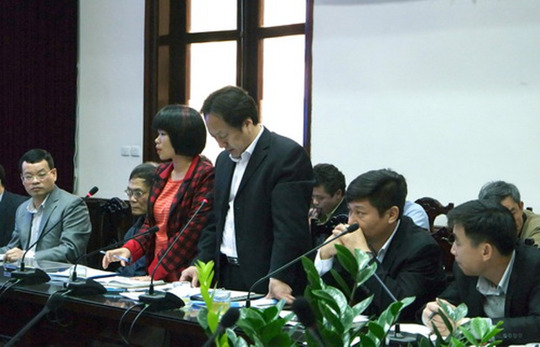 Ph&oacute; Tổng gi&aacute;m đốc Tập đo&agrave;n Cục 6 đường sắt Trung Quốc xin lỗi v&agrave; cho biết sẽ tiếp thu &yacute; kiến chỉ đạo của Bộ GTVT