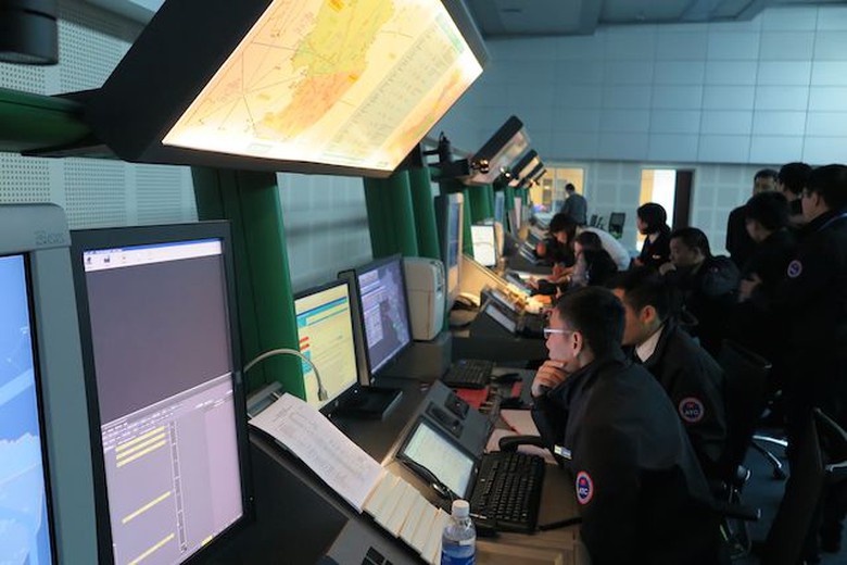 Dự &aacute;n ATCC H&agrave; Nội c&oacute; tổng mức đầu tư tr&ecirc;n 750 tỷ từ nguồn vốn đầu tư ph&aacute;t triển của Tổng c&ocirc;ng ty Quản l&yacute; bay Việt Nam, tr&ecirc;n khu đất c&oacute; tổng diện t&iacute;ch l&agrave; 20.566m2, tại số 5/200 đường Nguyễn Sơn, Phường Bồ Đề, Quận Long Bi&ecirc;n - H&agrave; Nội