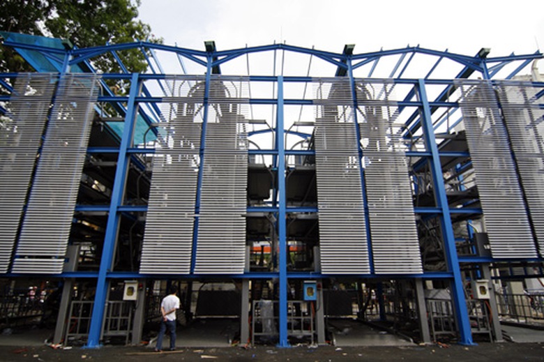 Gi&agrave;n th&eacute;p đỗ xe trong nội đ&ocirc; được kỳ vọng sẽ khắc phục t&igrave;nh trạng thiếu nơi đỗ xe trầm trọng hiện nay tại H&agrave; Nội