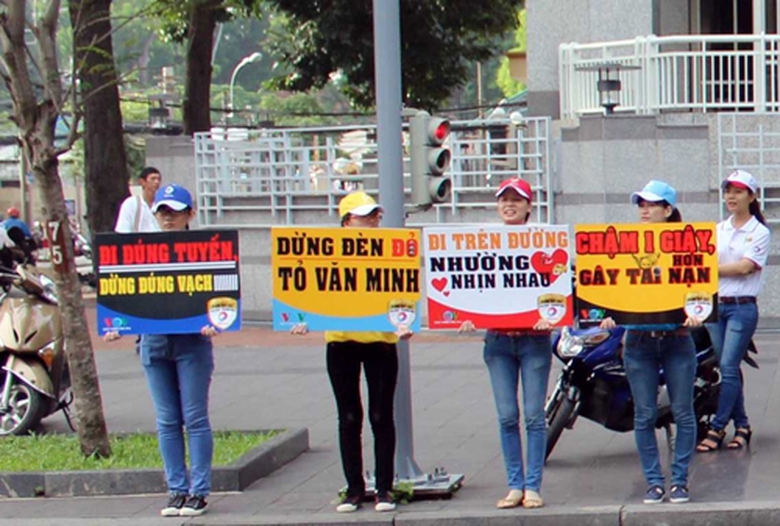 Rất nhiều hoạt động tuy&ecirc;n truyền về bảo đảm trật tự ATGT