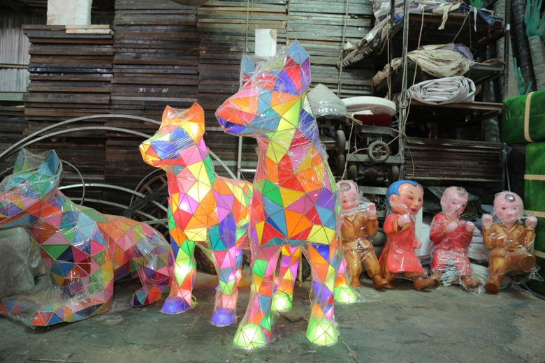 Ảnh 4 - Đ&agrave;n ch&oacute; Ph&uacute; Quốc cổng kết (1)