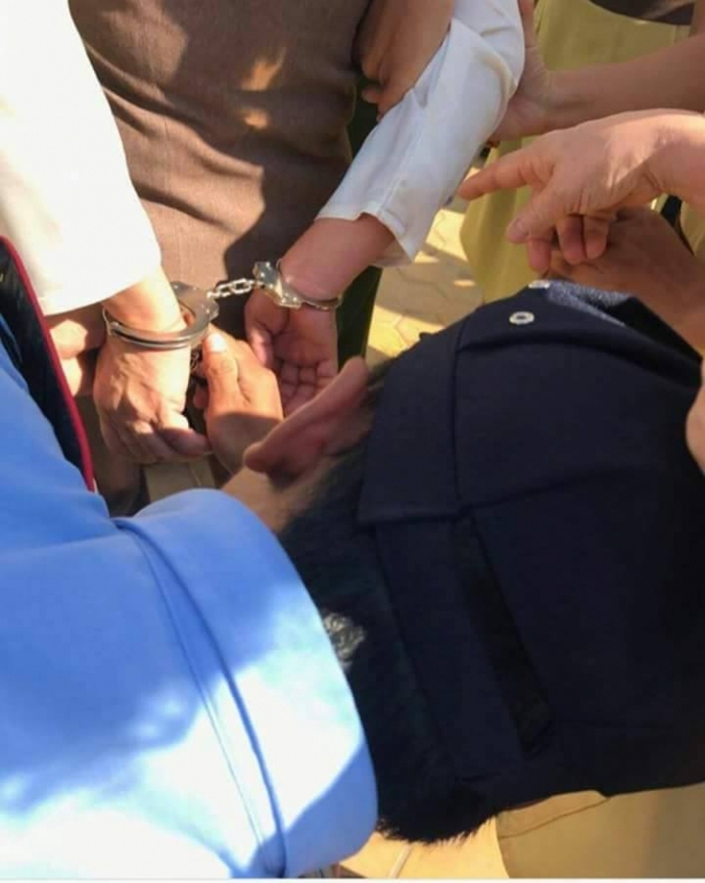 Nh&oacute;m bảo vệ