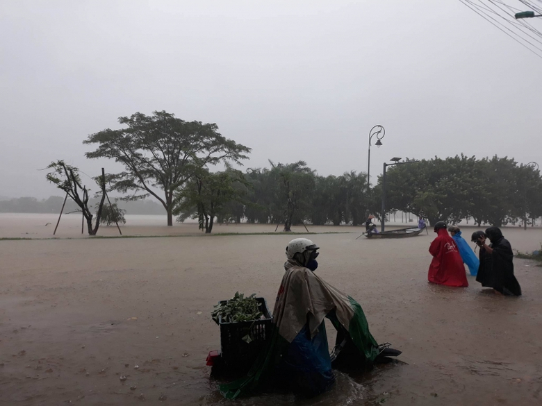 mưa-lũ-tại-huế2