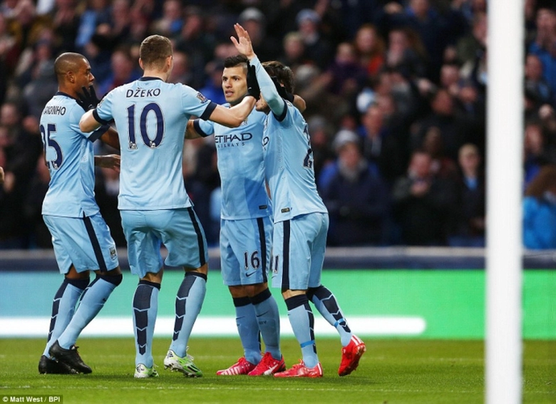 Man City &aacute;p đảo ho&agrave;n t&ograve;a Newcastle