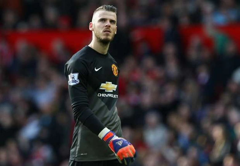 De Gea sắp kho&aacute;c &aacute;o Real