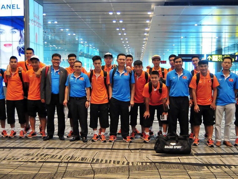 U23 Việt Nam đ&atilde; c&oacute; mặt tại Singapore