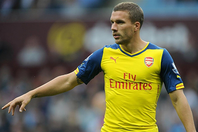 Podolski kh&ocirc;ng c&ograve;n chỗ đứng tại Arsenal