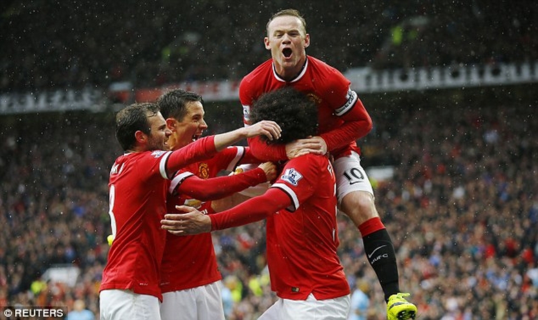 M.U đ&aacute; trận khai mạc Premier League