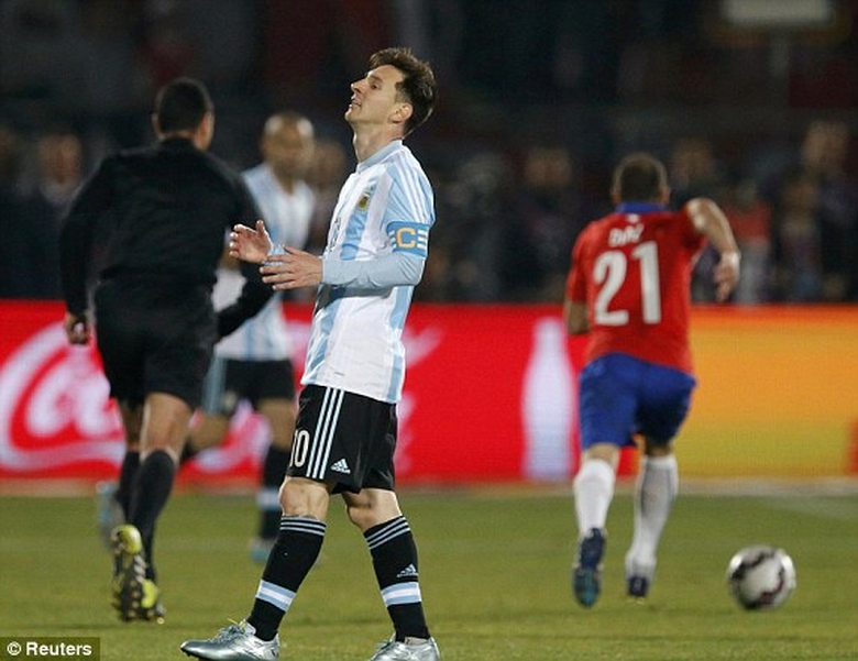 Messi chưa thể c&oacute; danh hiệu đầu ti&ecirc;n c&ugrave;ng ĐT Argen