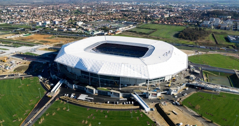 3Stade-de-Lyon