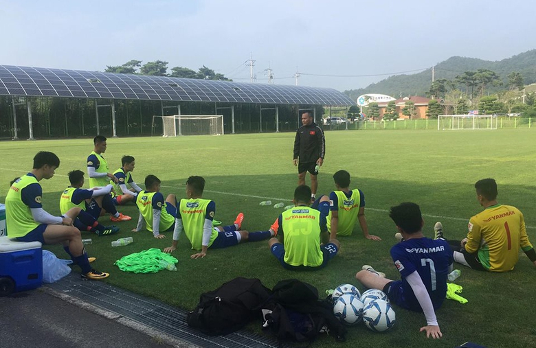 U22VN_tap_chieu2_8_5