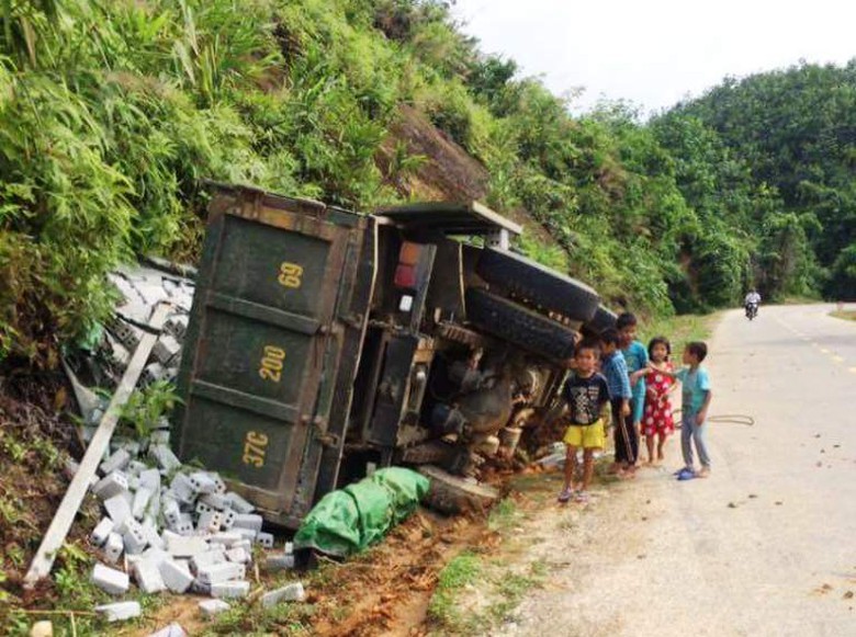 19512340_1734608339900166_611018534_n