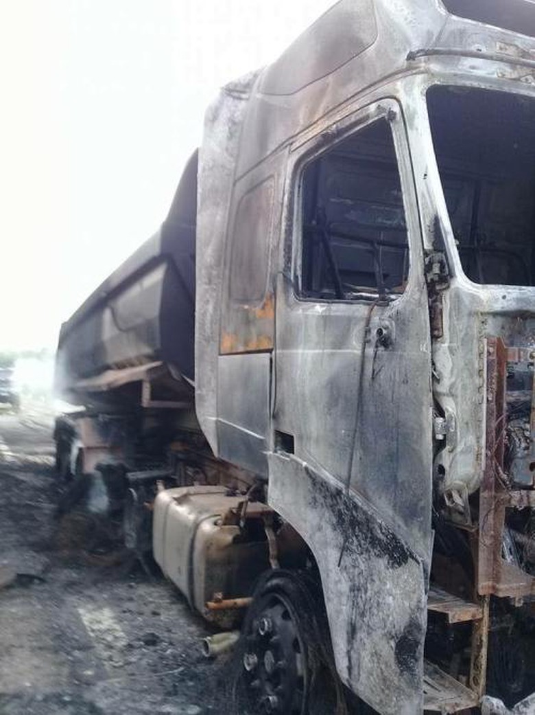 dọc phần b&ecirc;n phụ