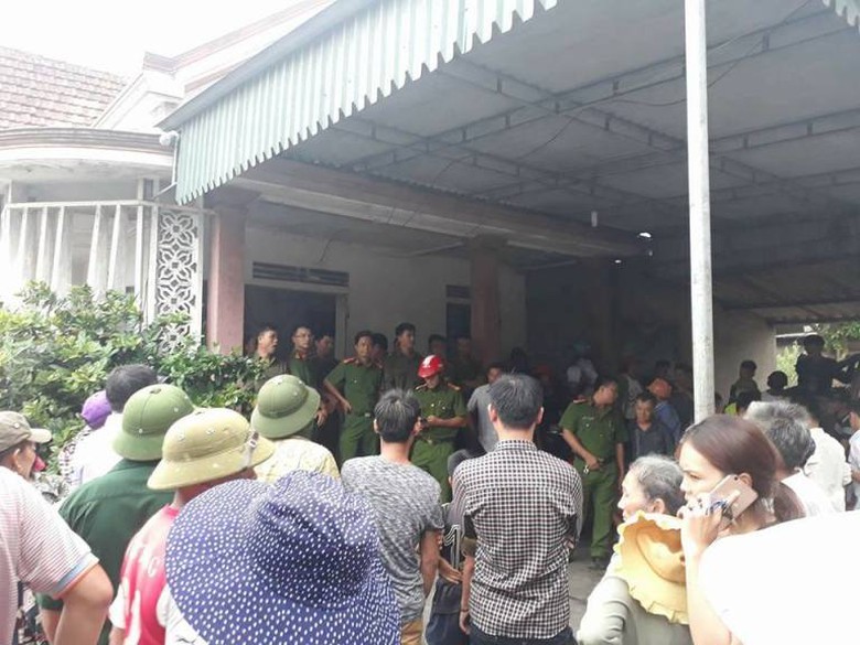 h&agrave;ng chục cảnh s&aacute;t được huy động