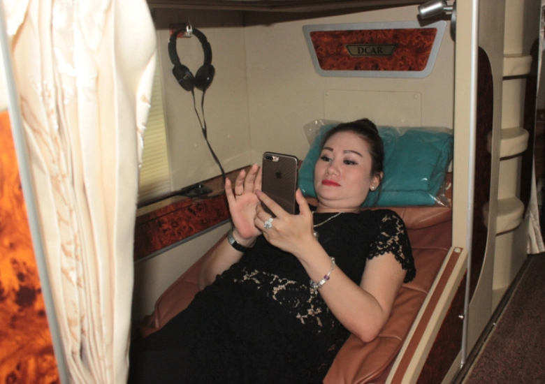 hiện đ&acirc;ị 2