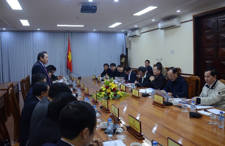 To&agrave;n cảnh buổi l&agrave;m việc giữa Bộ GTVT v&agrave; tỉnh Quảng