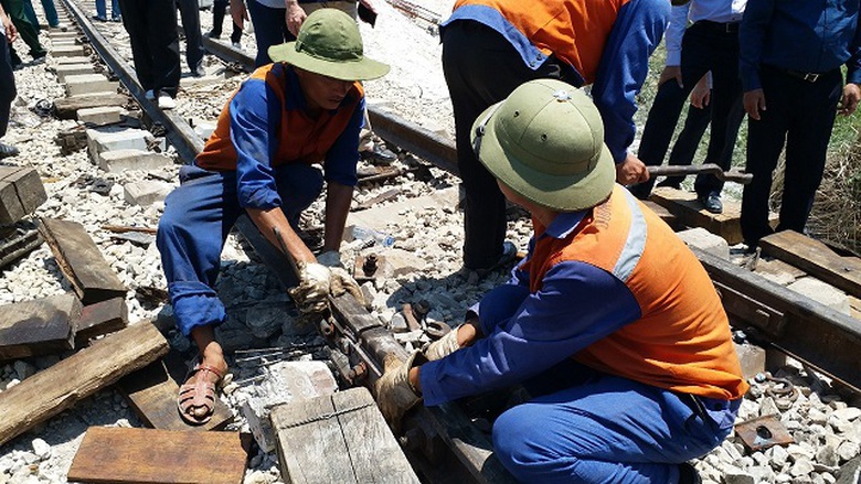 1ec60f663fe8d1b688f9