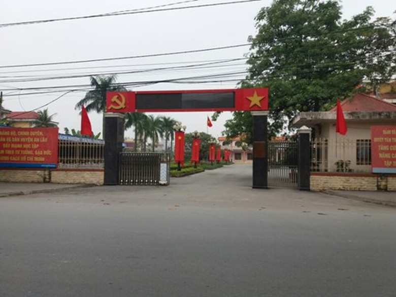 Trụ sở UBND huyện An L&atilde;o