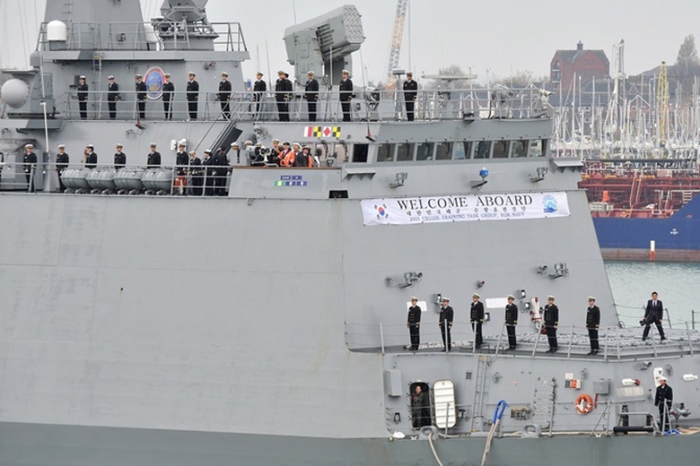 Khu trục hạm Kang Gam Chan