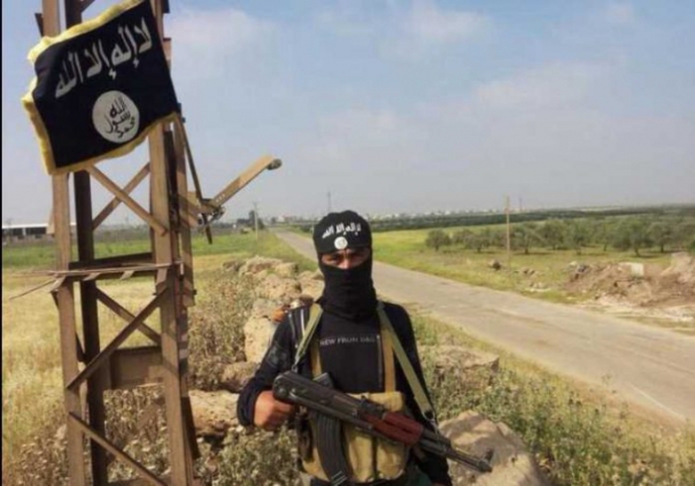 Một phiến qu&acirc;n khủng bố IS