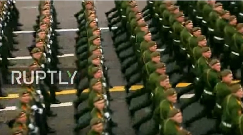 duyet binh mung ngay chien thang 2