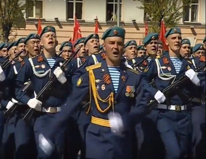 Duyệt binh ở nước Cộng h&ograve;a Buryatia