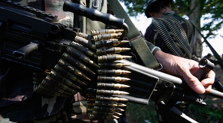 Qu&acirc;n đội Philippines diệt 13 t&ecirc;n khủng bố