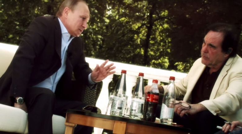 Tổng thống Nga v&oacute;i chuyện với