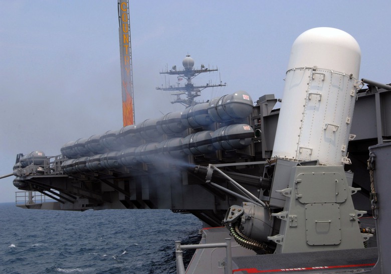 T&agrave;u s&acirc;n bay USS Nimitz của Hải qu&acirc;n Mỹ